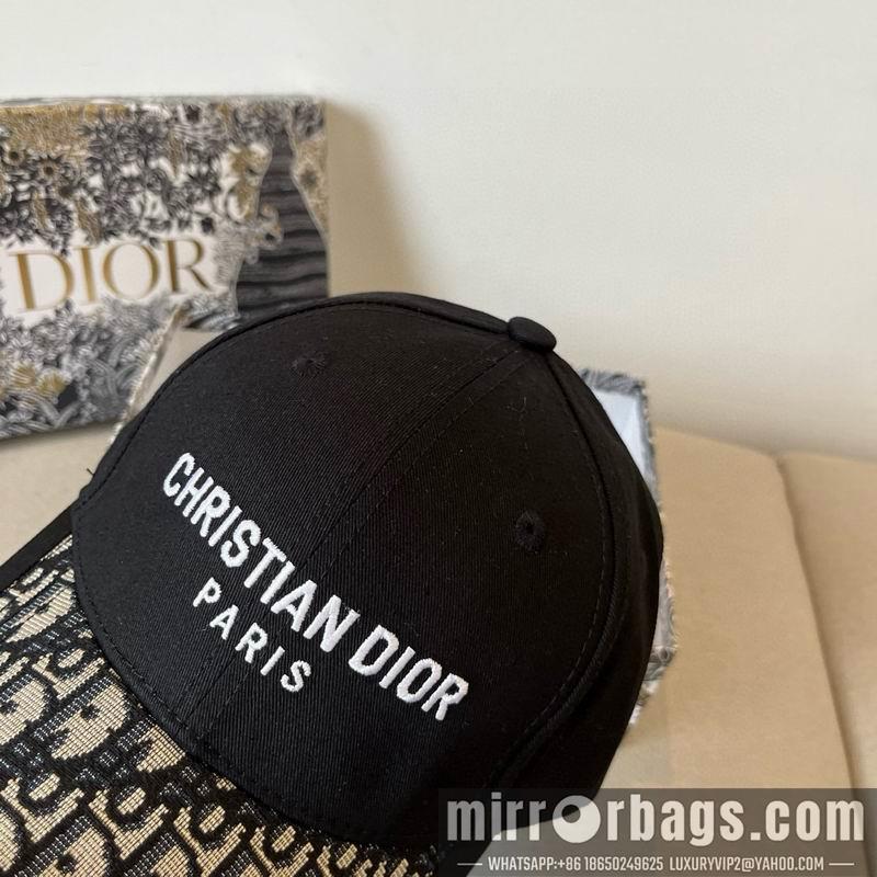 Replica Dior Hat dx18