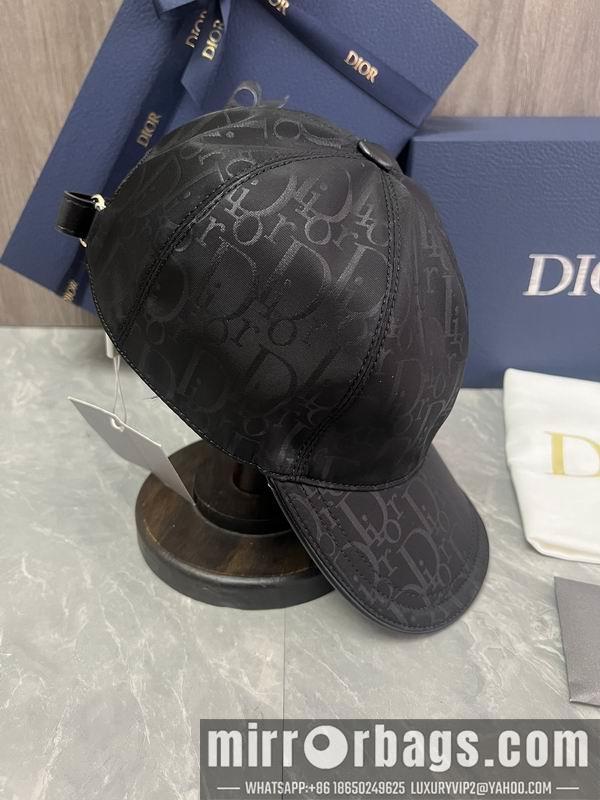 Replica Dior cap dx05
