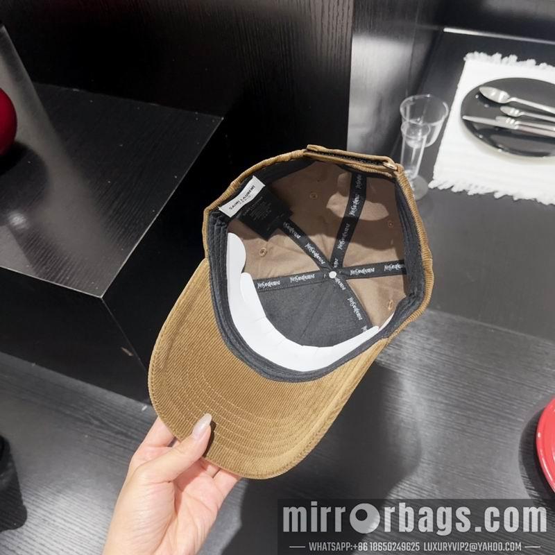 Replica YSL cap dx24