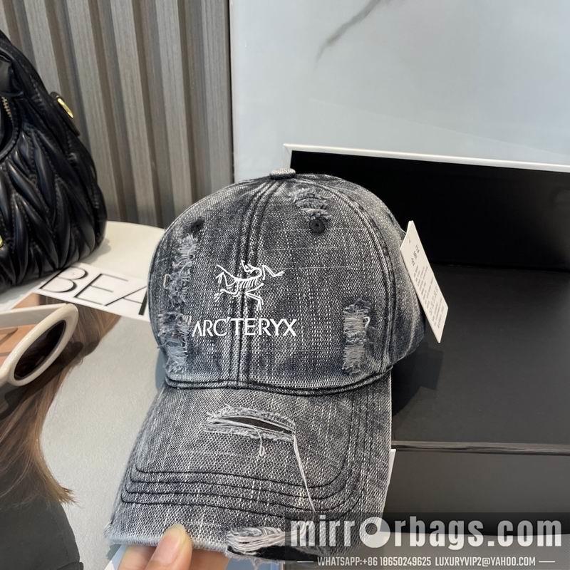 Replica Arcteryx cap dx18