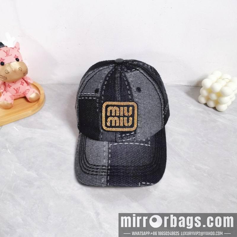 Replica Miumiu cap dx27
