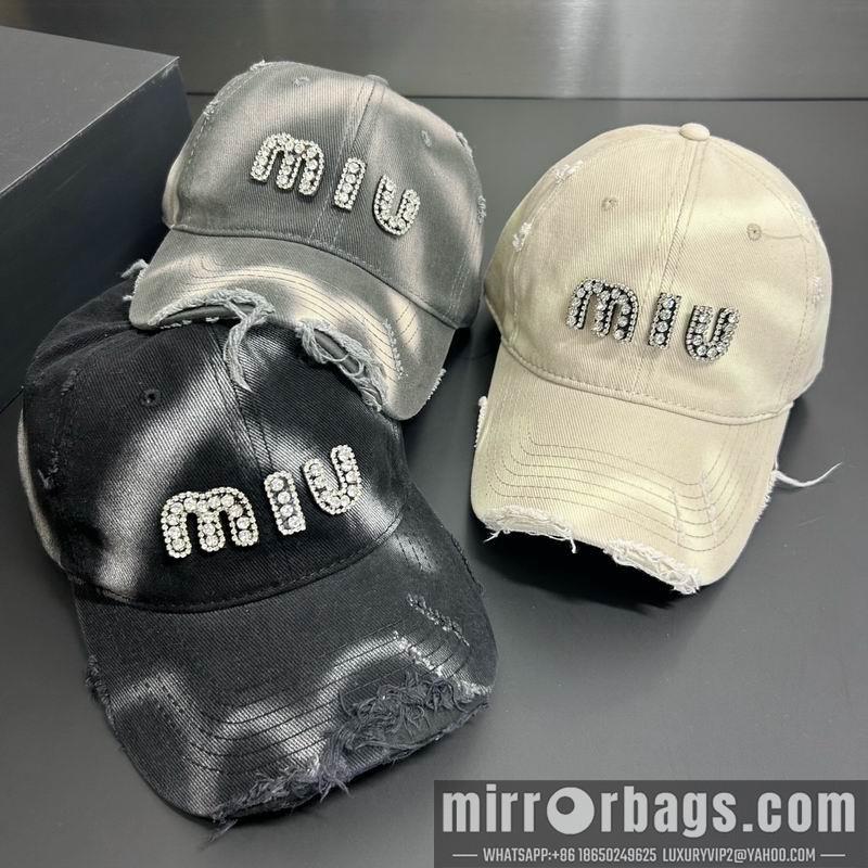 Replica Miumiu Cap dx38