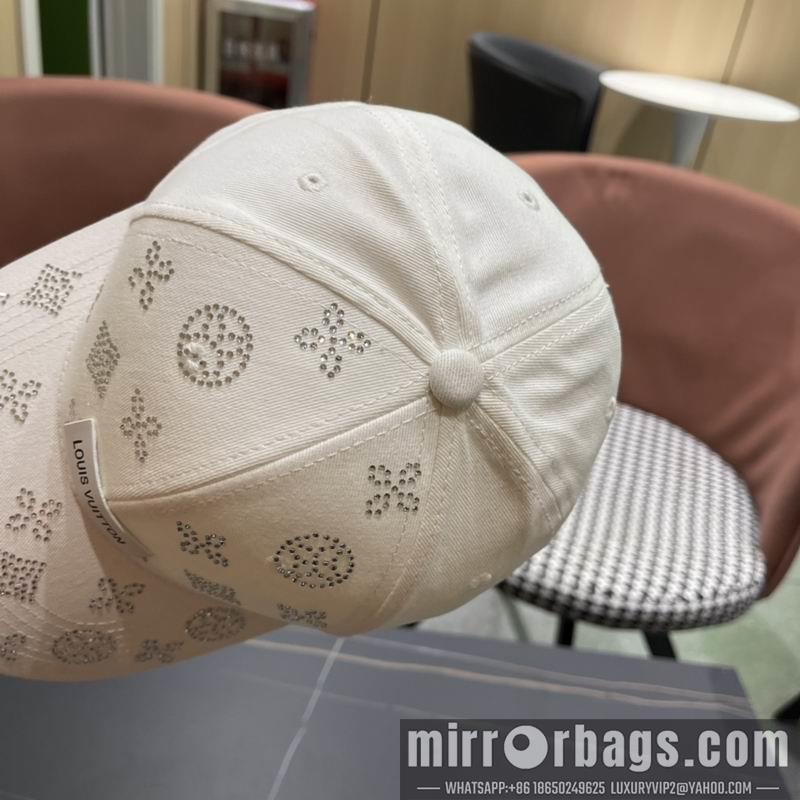 Replica LV Hat 091404