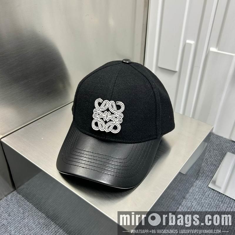 Replica Loewe cap dx35