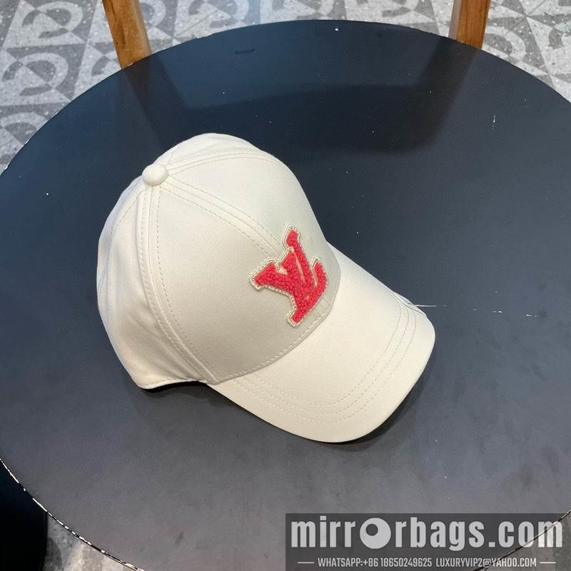 Replica LV  cap 072303