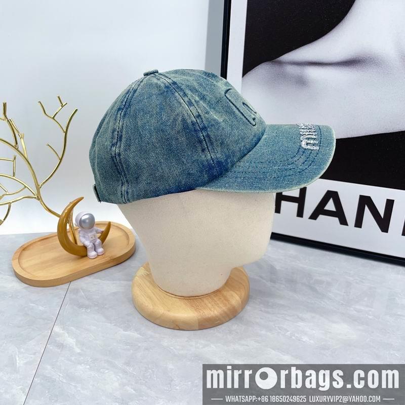Replica Miumiu cap dx21