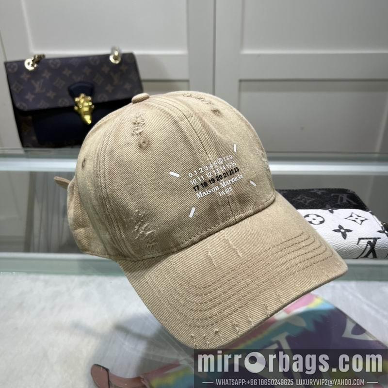Replica Other cap dx01