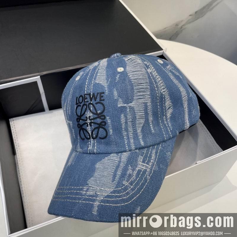 Replica Loewe cap dx53