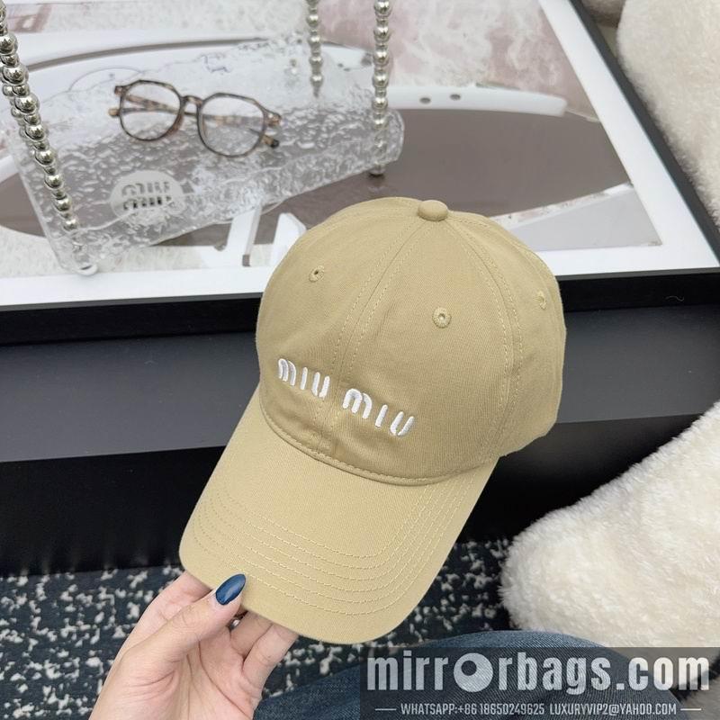 Replica Miumiu cap hm02