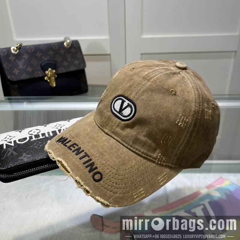 Replica Valentino Hat 042701