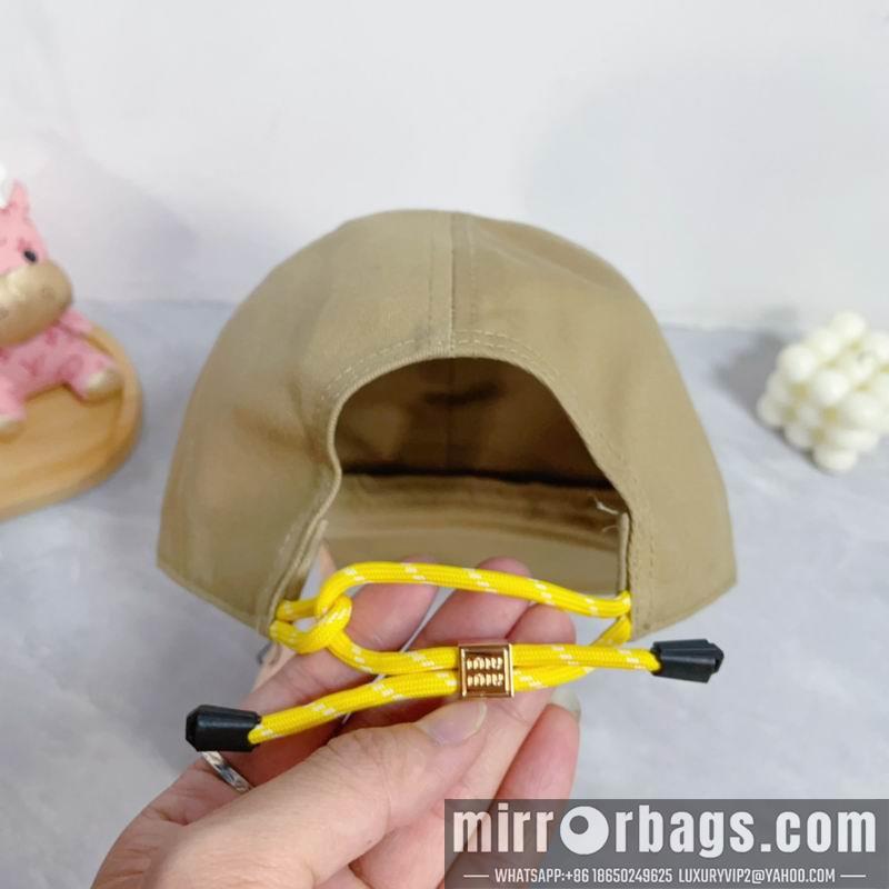 Replica Miumiu cap dx30