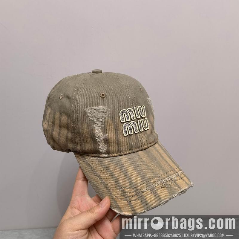 Replica Miumiu cap dx08