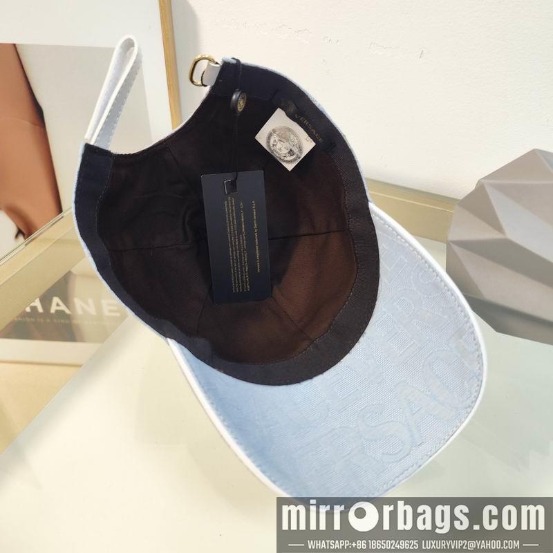 Replica Versace cap dx10