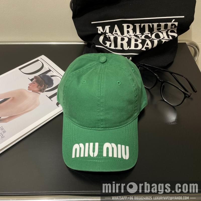 Replica Miumiu cap dx26