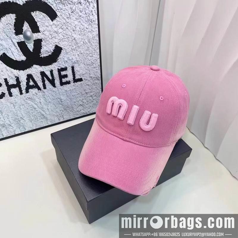 Replica Miumiu cap dx21