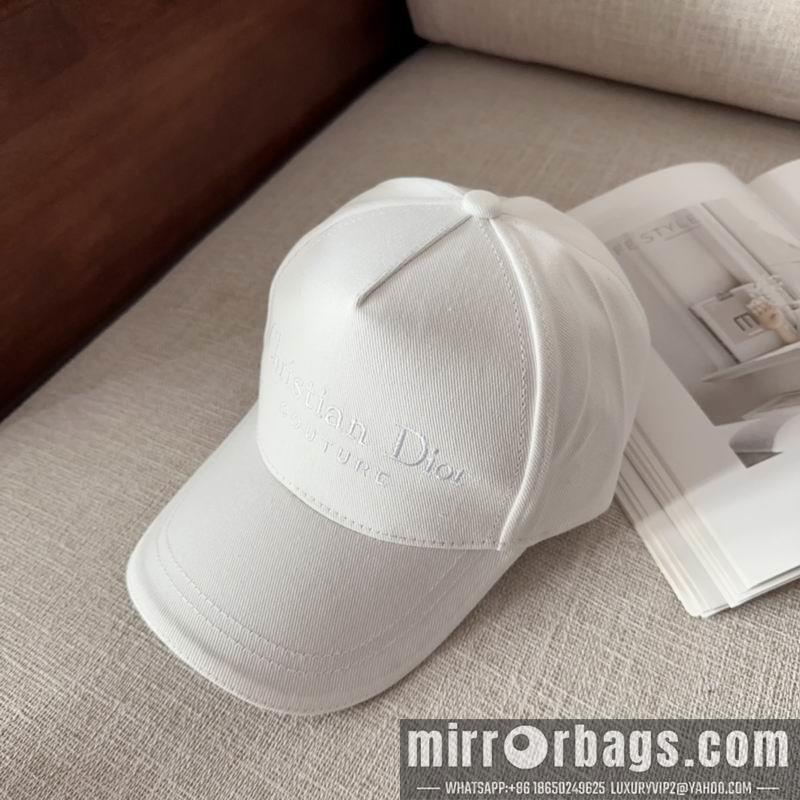Replica Dior cap dx09