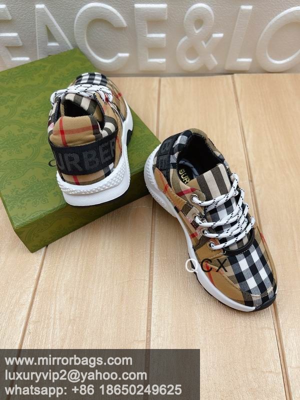 Replica Burbrerry sz26-35MM421