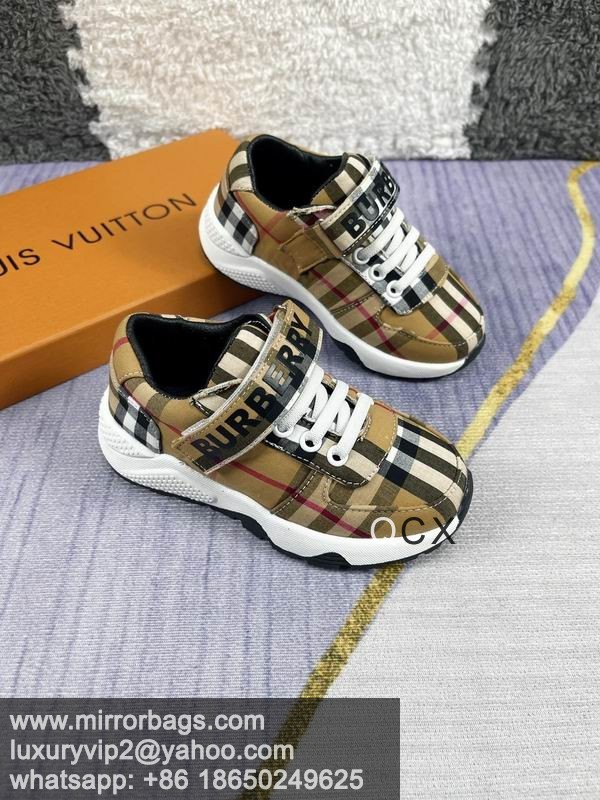 Replica Burbrerry sz21-28CX423