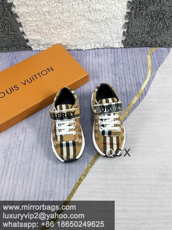 Replica Burbrerry sz21-28CX423