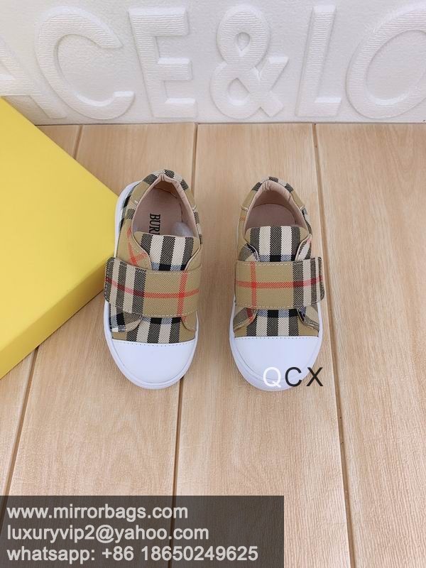 Replica Burbrerry sz26-35CX436
