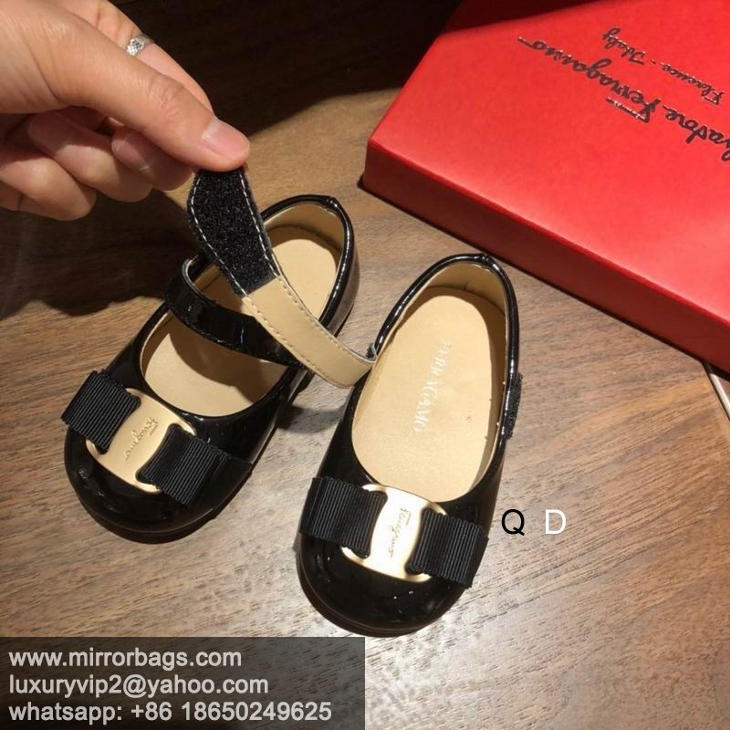 Replica Ferragamo sz14-19 3C MMD1101