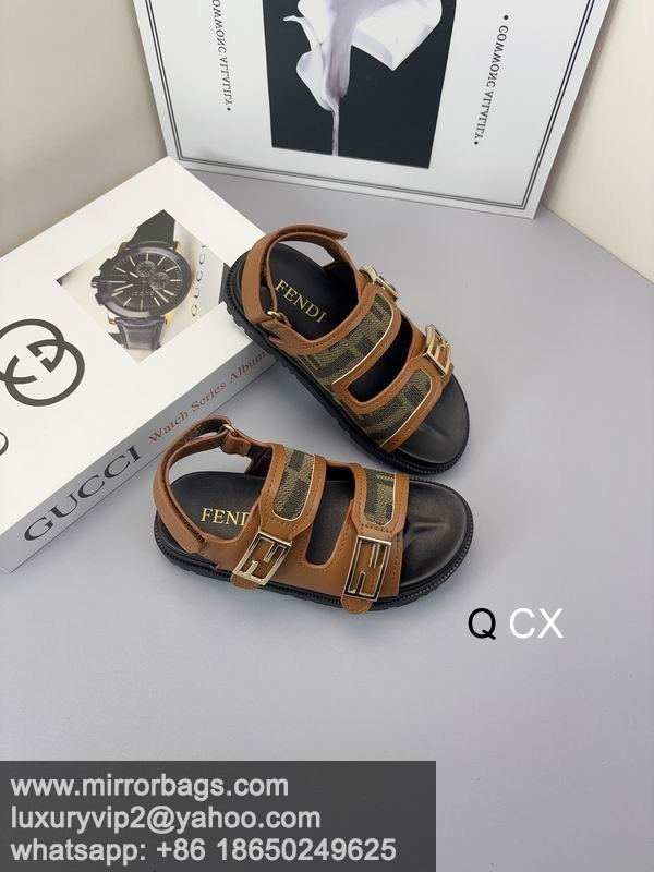 Replica Fendi  sz26-35 CX0301