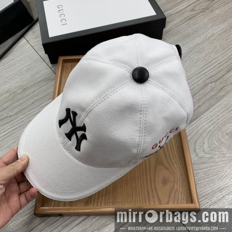 Replica Gucci X NY cap 032406