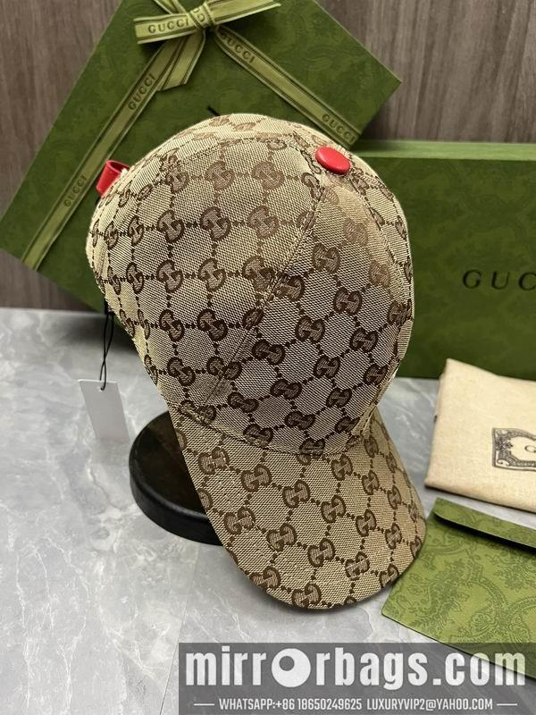 Replica Gucci X The North Face cap dx04