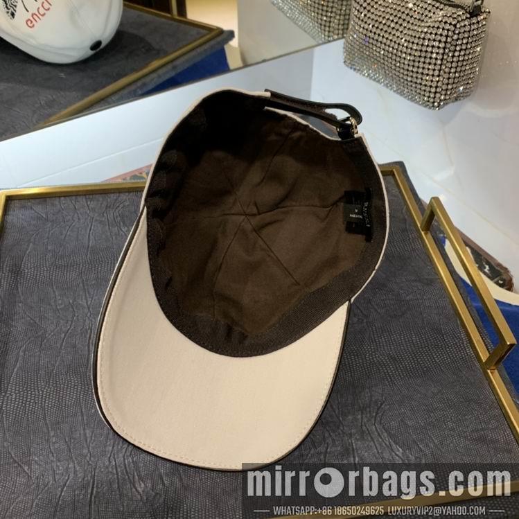Replica Gucci X NY cap 032404