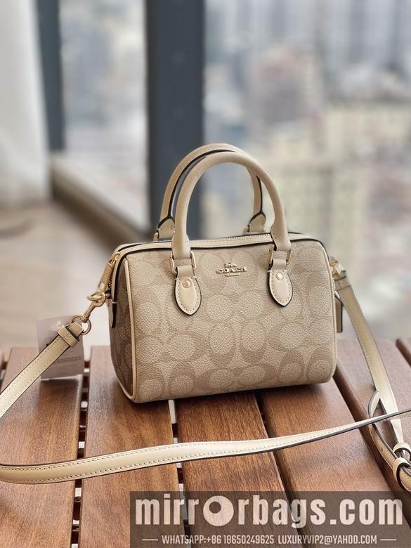 Replica Coach Bags CH160 JH