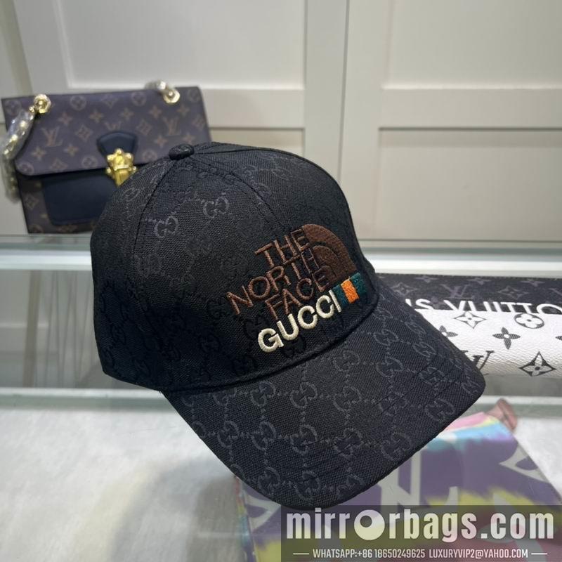 Replica Gucci X Northface cap 032421