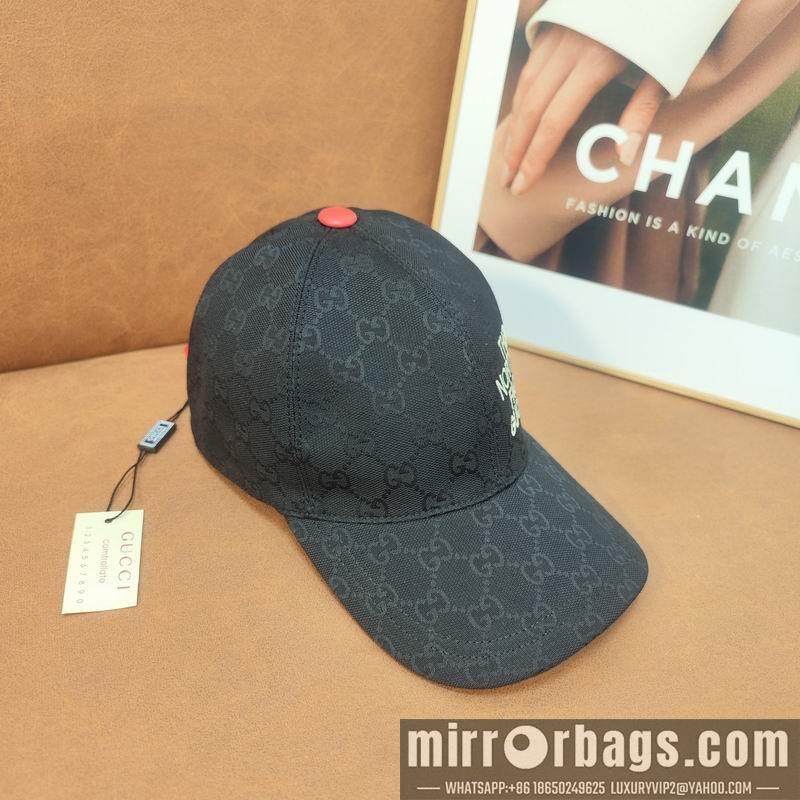 Replica Gucci X The North Face cap dx03
