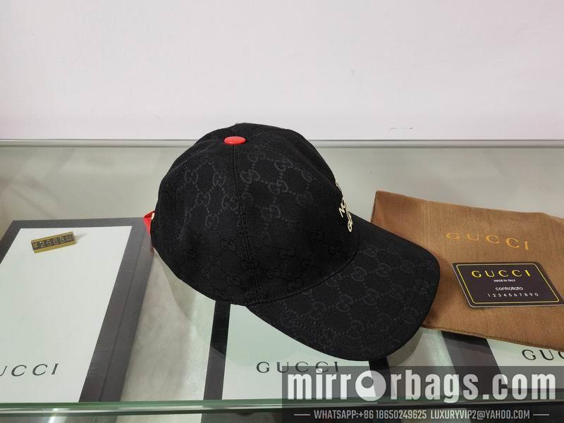 Replica Gucci X The North Face cap 090566