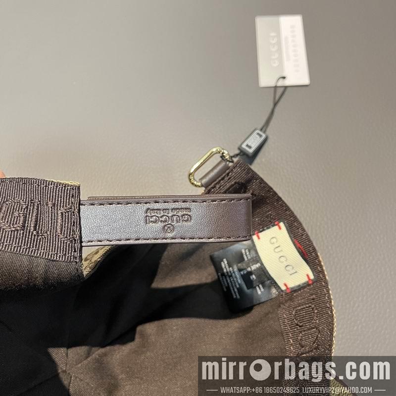 Replica Gucci X NY cap 082609