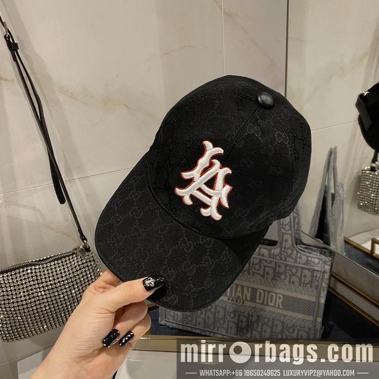 Replica Gucci X NY cap 032405