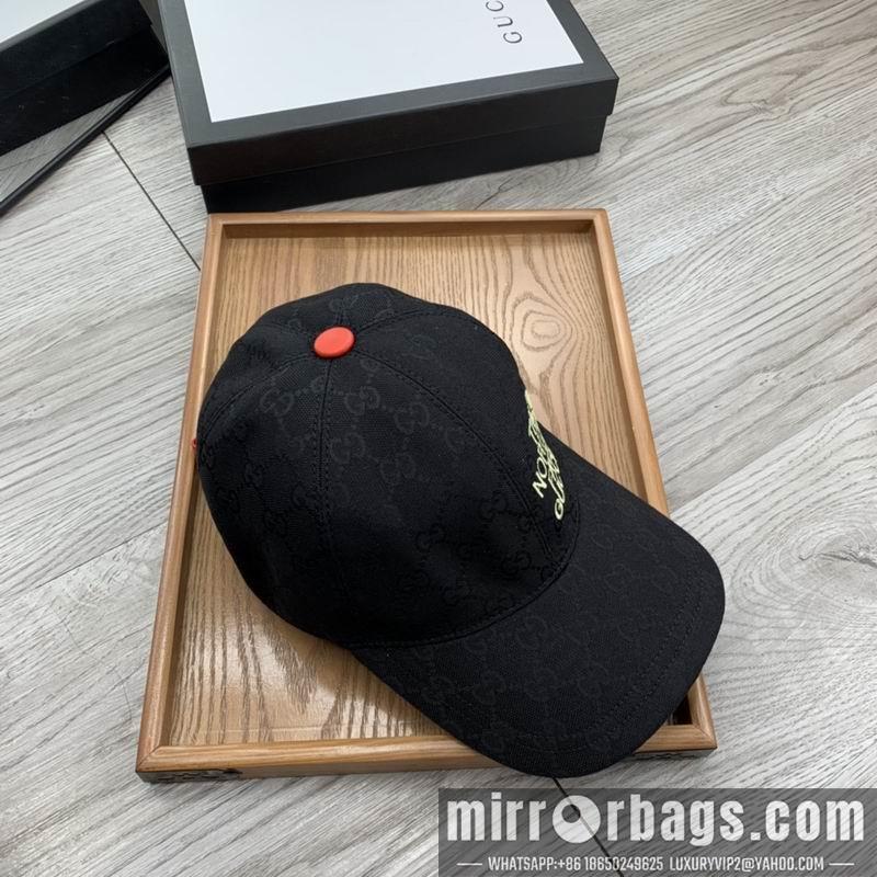 Replica Gucci X The North Face cap 050957