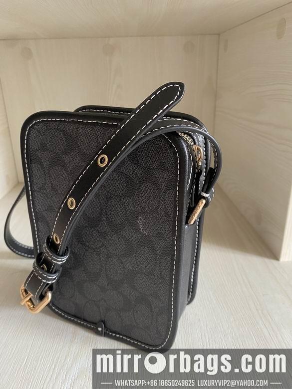 Replica Coach Bags CA182 19x14x4.5cm