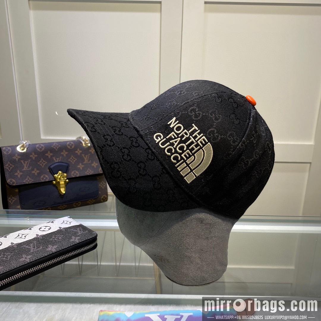 Replica Gucci X The North Face cap dx05
