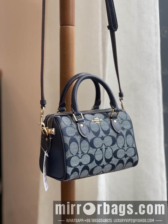 Replica Coach Bags CH370 JH