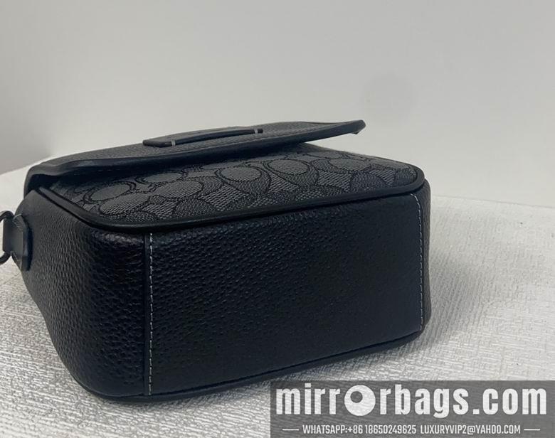 Replica Coach Bags CO915 15X17.5X6cm JH