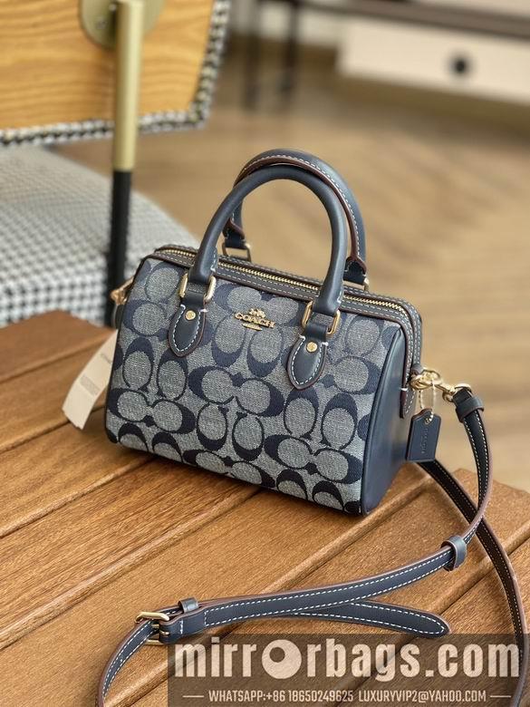 Replica Coach Bags CH370 JH