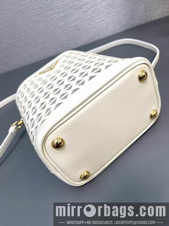 Replica Prada Bags 1BA217 18X17X10.5cm