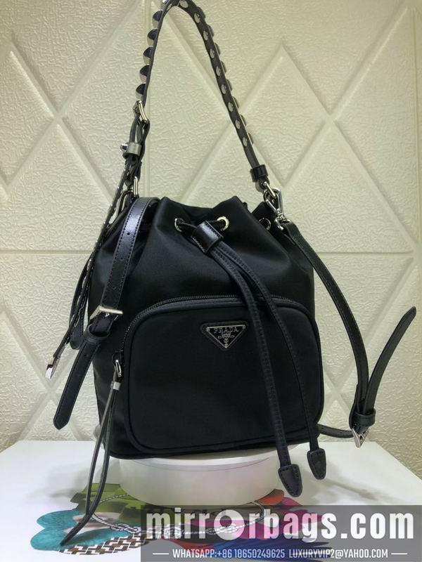 Replica Prada Bags 938-1 17.5X22.5X13cm CN