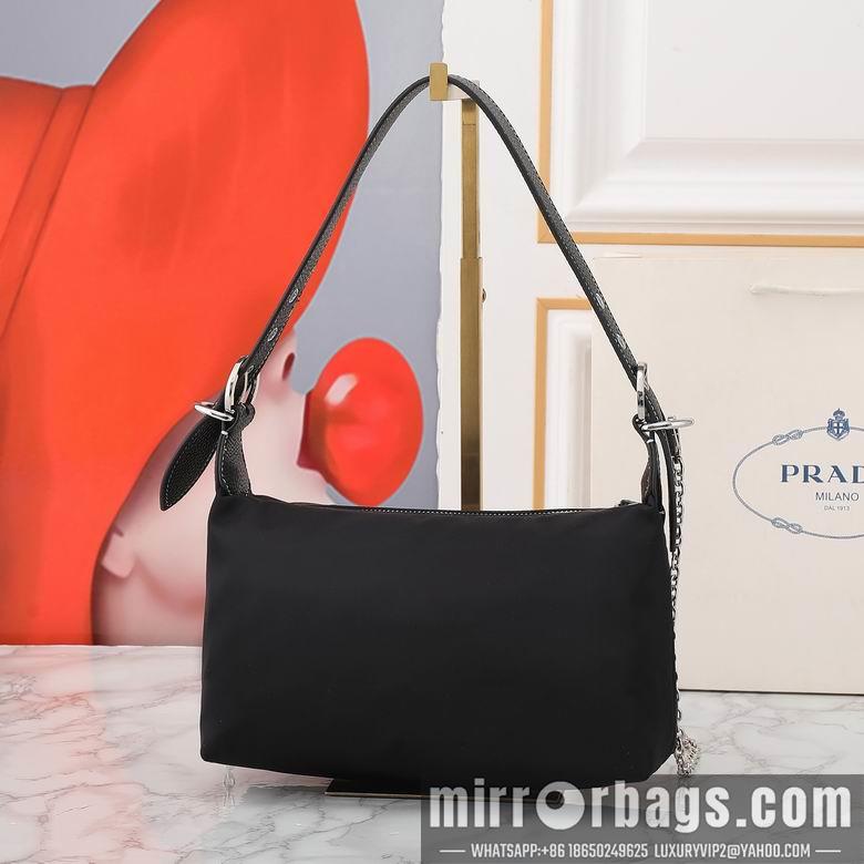 Replica Prada Bags 8117 25cm XMY