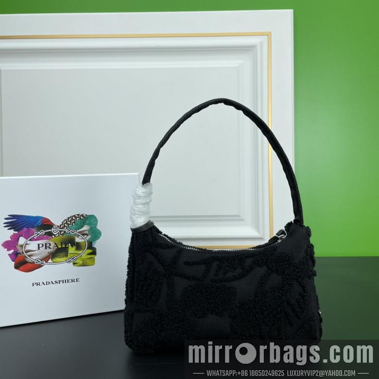 Replica Prada Bags Hobo Re-Edition 515 23X17X6cm YW