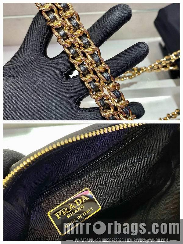 Replica Prada Bags Vintage 1BD621 30x24x6cm ap 54