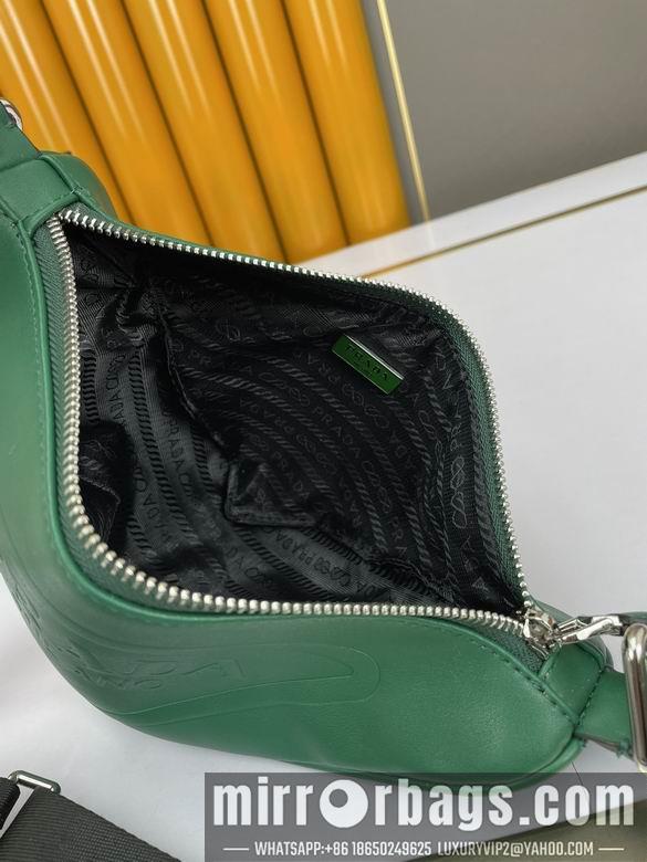 Replica Prada Bags WW1BD288 26X14X11