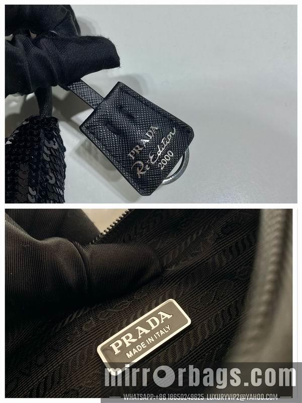 Replica Prada Bags Re-Edition Hobo 1NE515 23x13x5cm ap 01