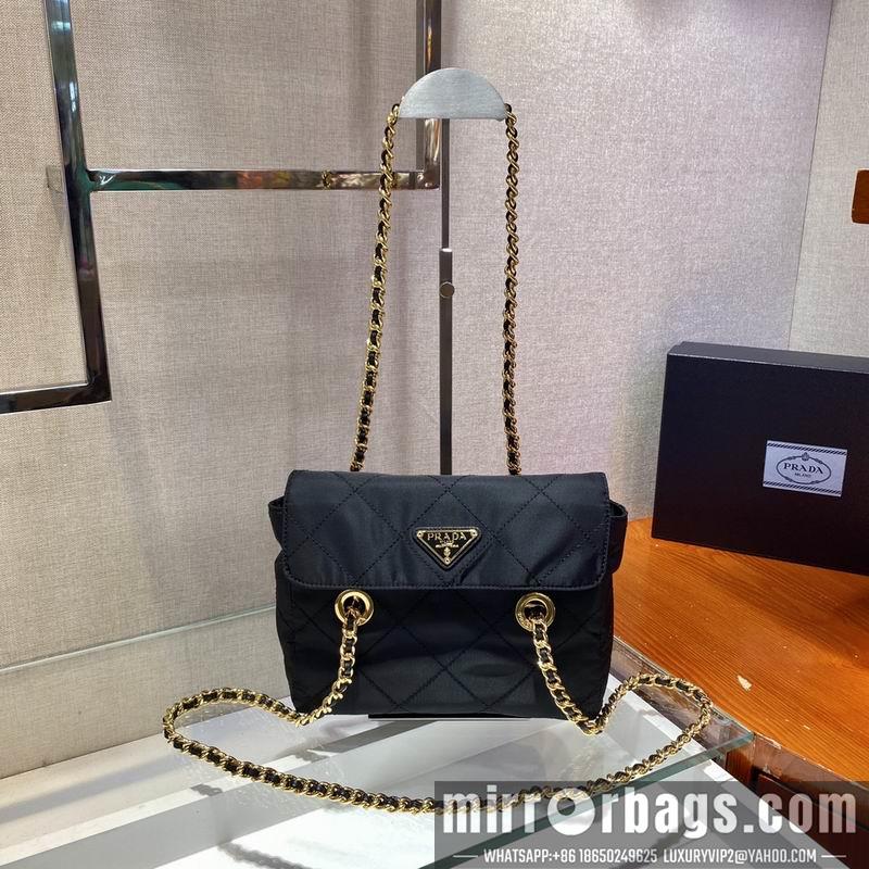 Replica Prada Bags Vintage 1BD625 22x19x5cm ap 17