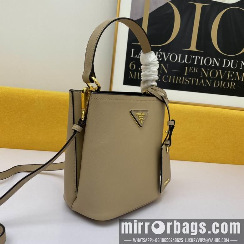 Replica Prada Bags WW1BA219棕 21X11X18